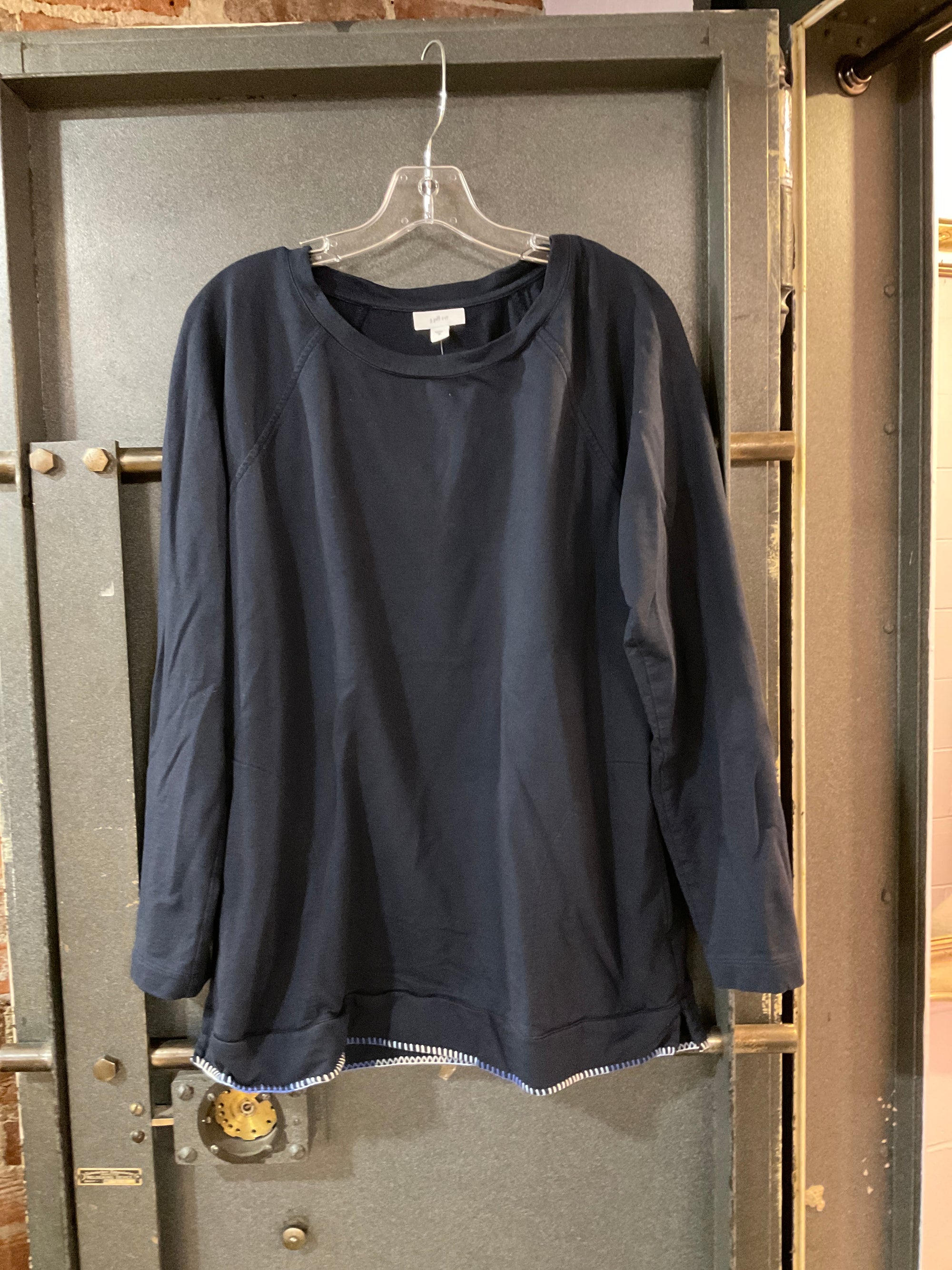 NAVY J JILL LONG SLEEVE SHIRT M