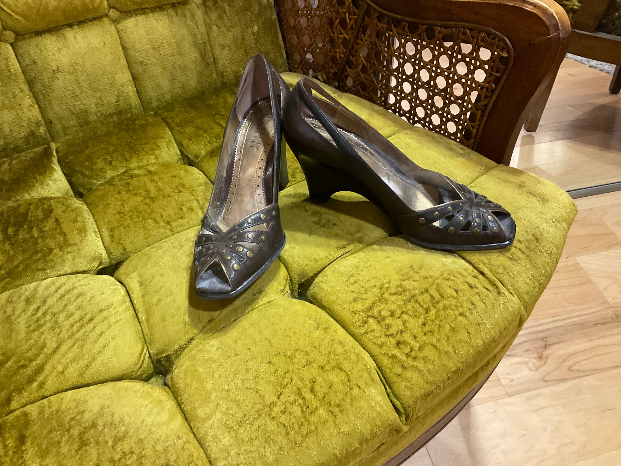 BROWN FRANCO SARTO HEEL 7.5