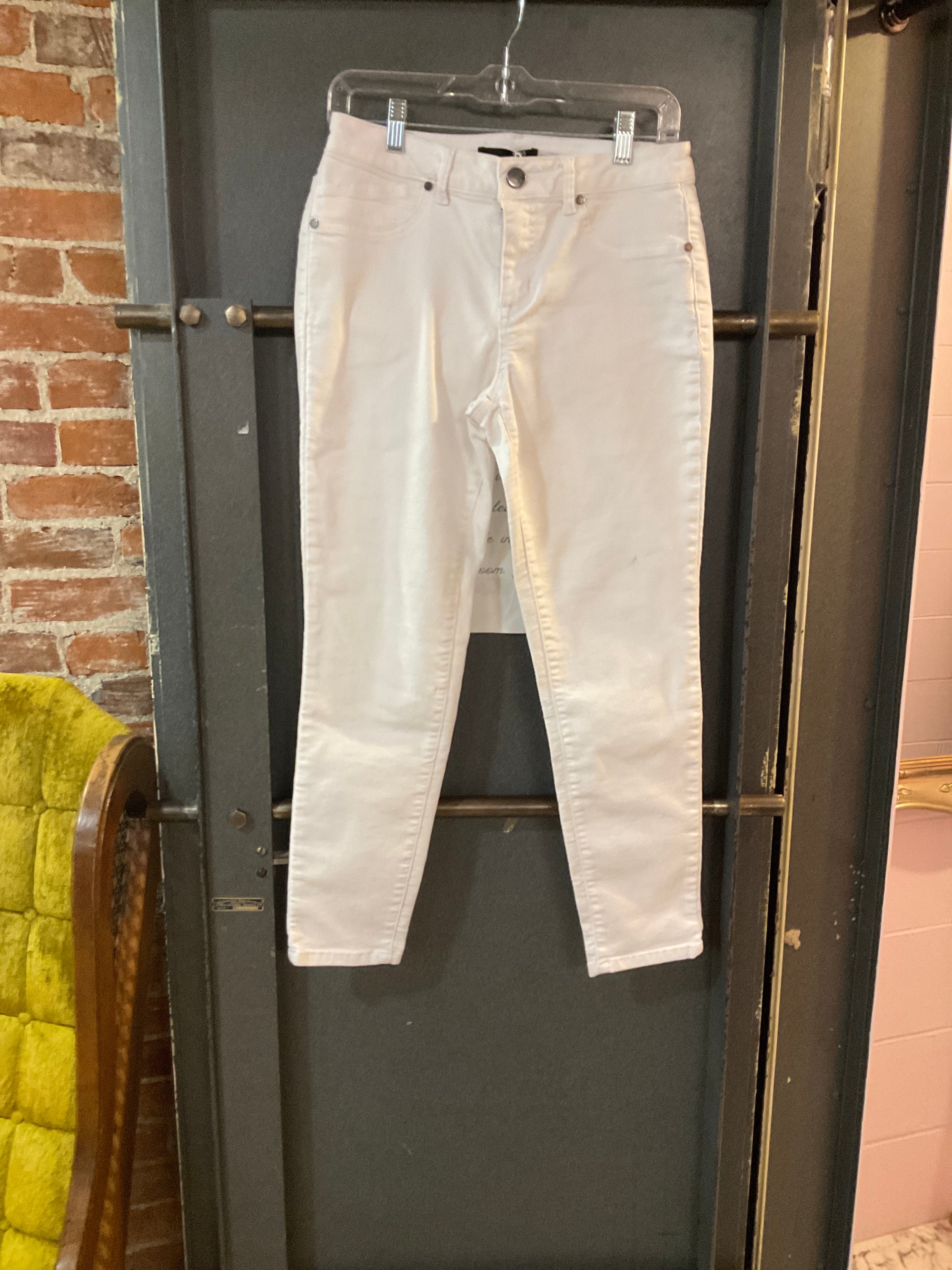 WHITE 1822 PANTS 10