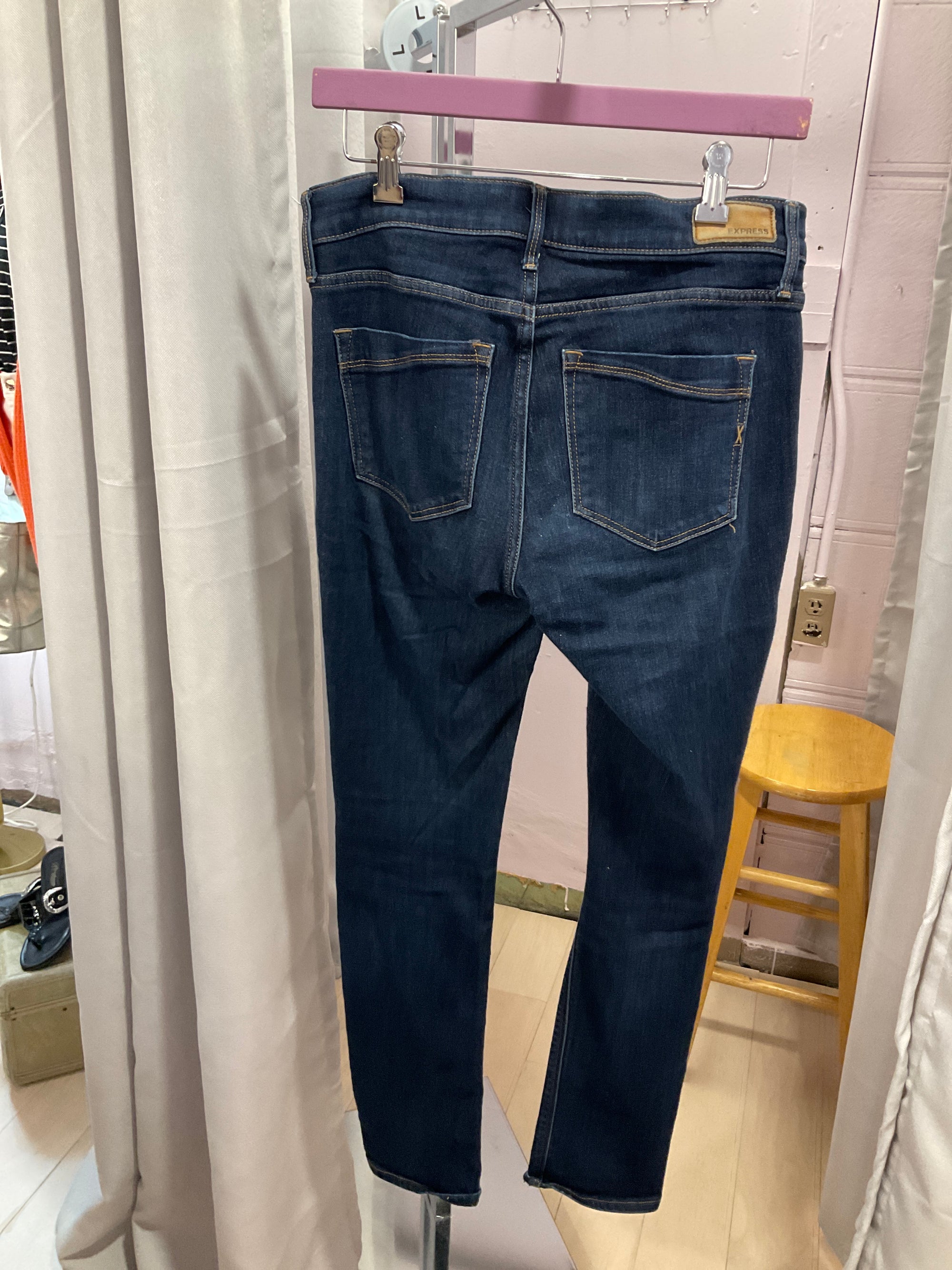 {{Client Code}} DARK DENIM EXPRESS JEANS, 6