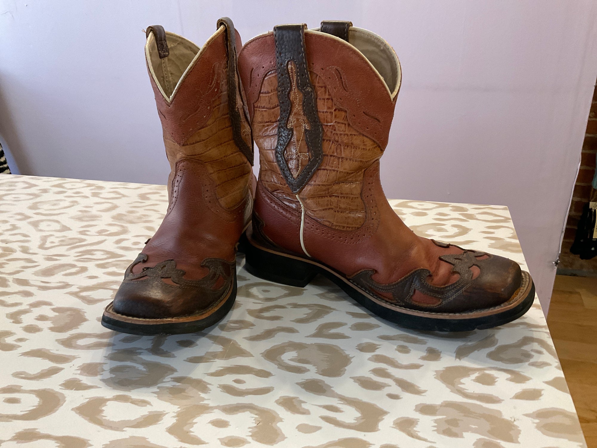 Brown Ariat Cowboy boot 9