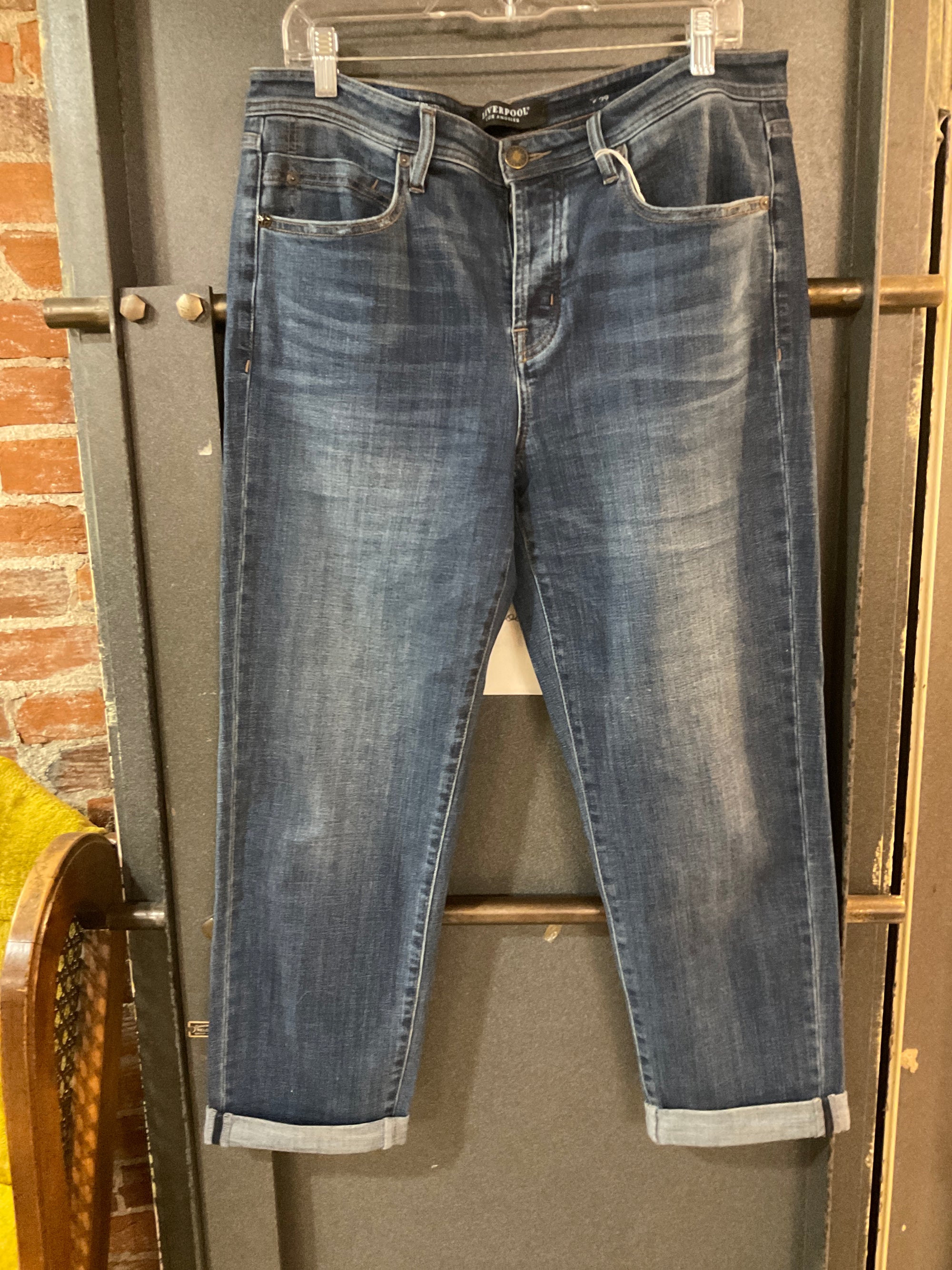 MEDIUM WASH LIVERPOOL DENIM 8