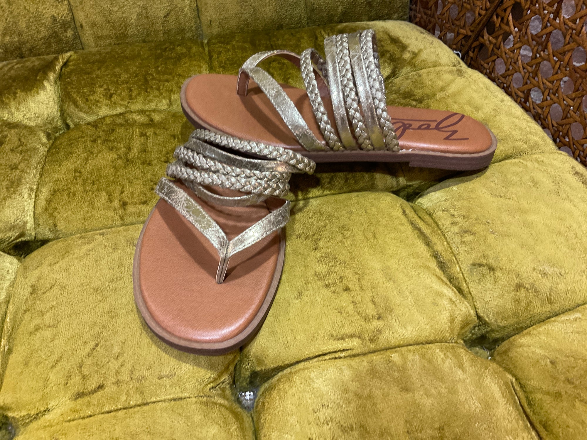GOLD ZODIAC SANDAL 6