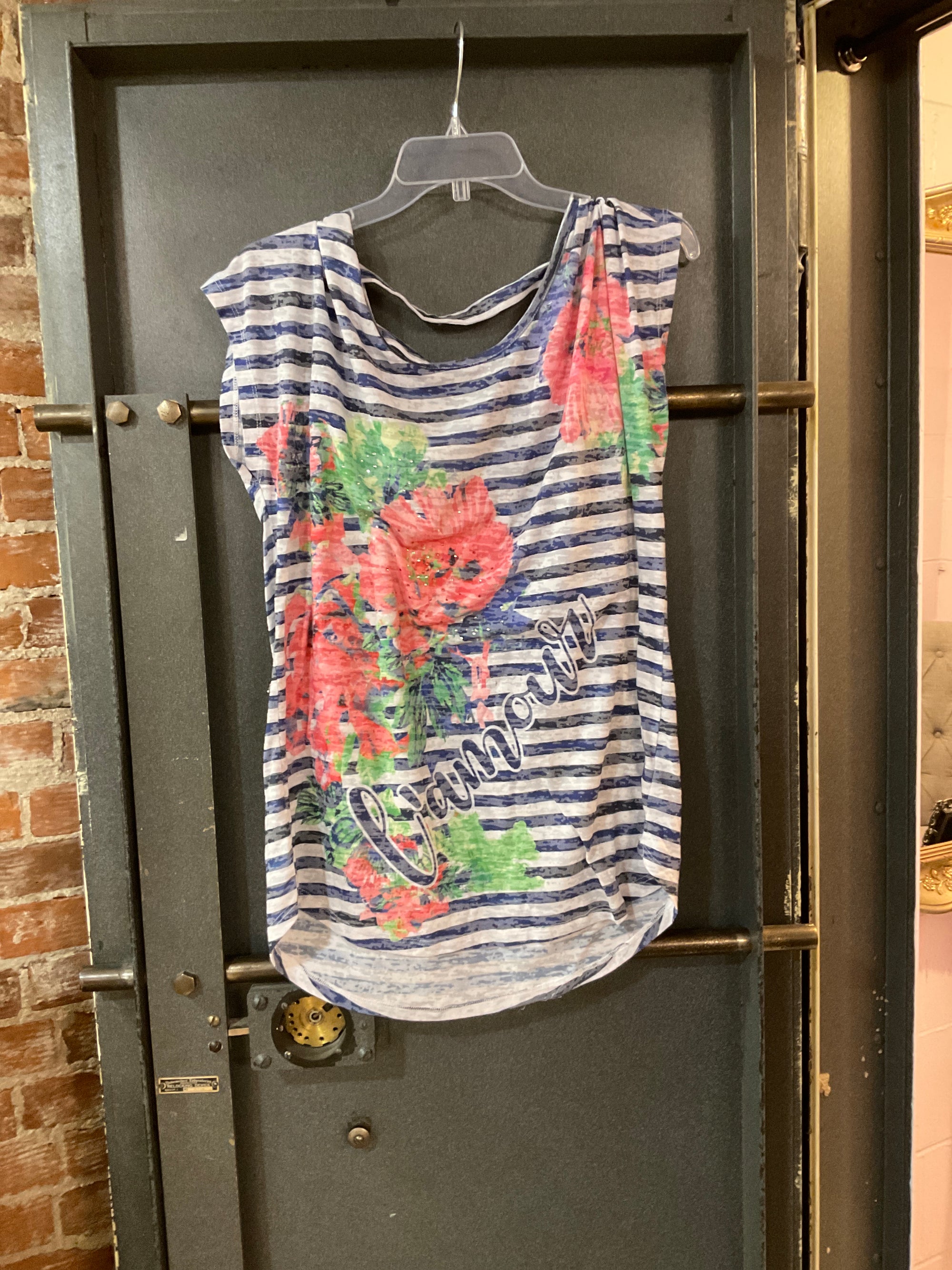 MULI THREE HEARTS SHORT SLEEVE SHIRT L