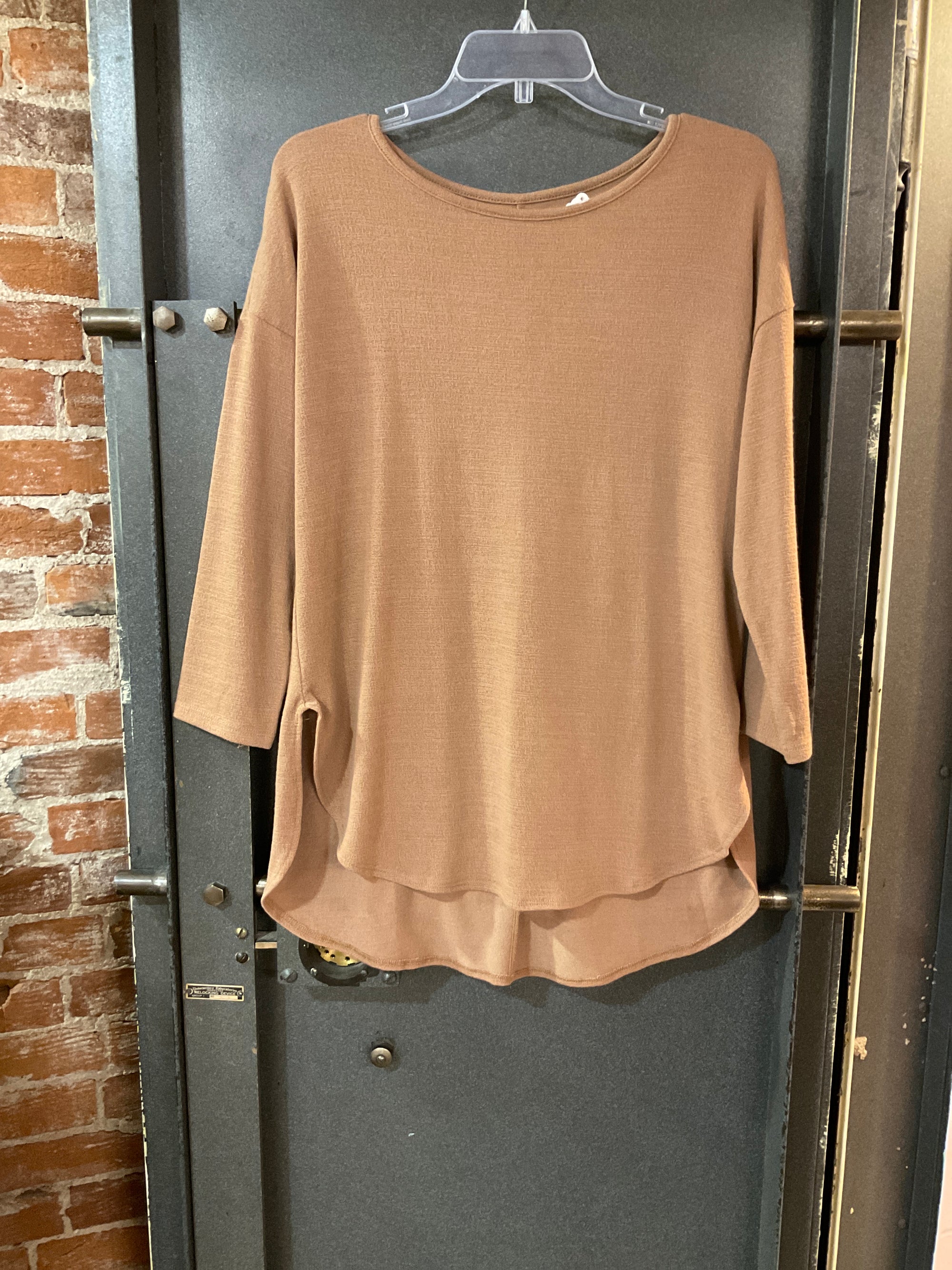 BROWN ELEGANTEES LONG SLEEVE SHIRT S