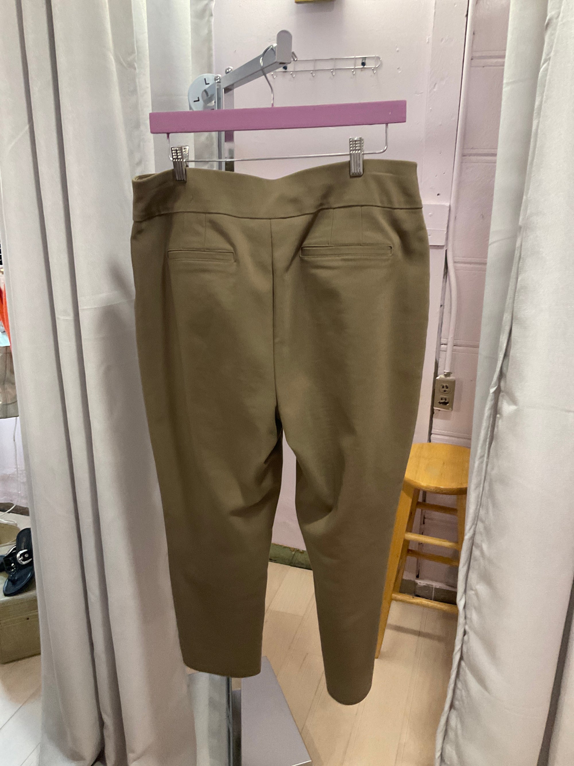 {{Client Code}} BROWN CHICOS CROP, 2