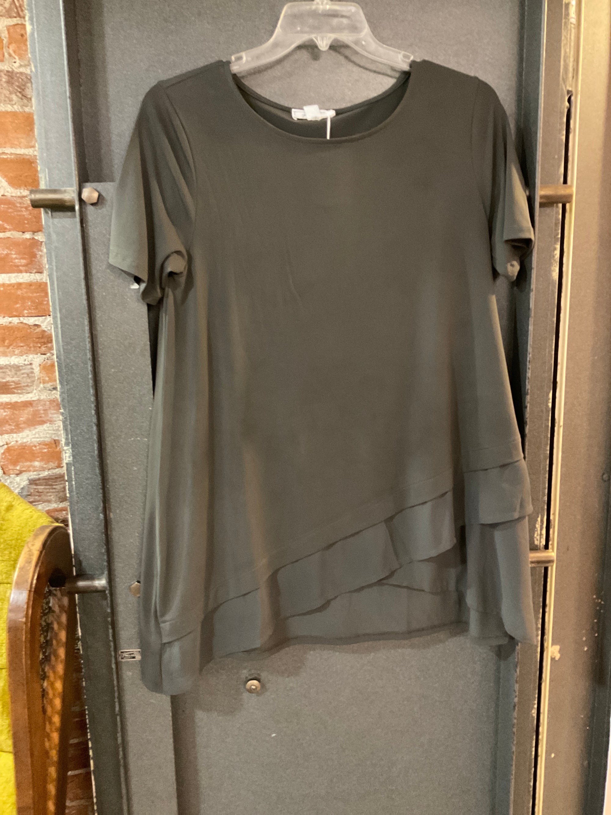 BROWN ZENANA SHORT SLEEVE SHIRT L