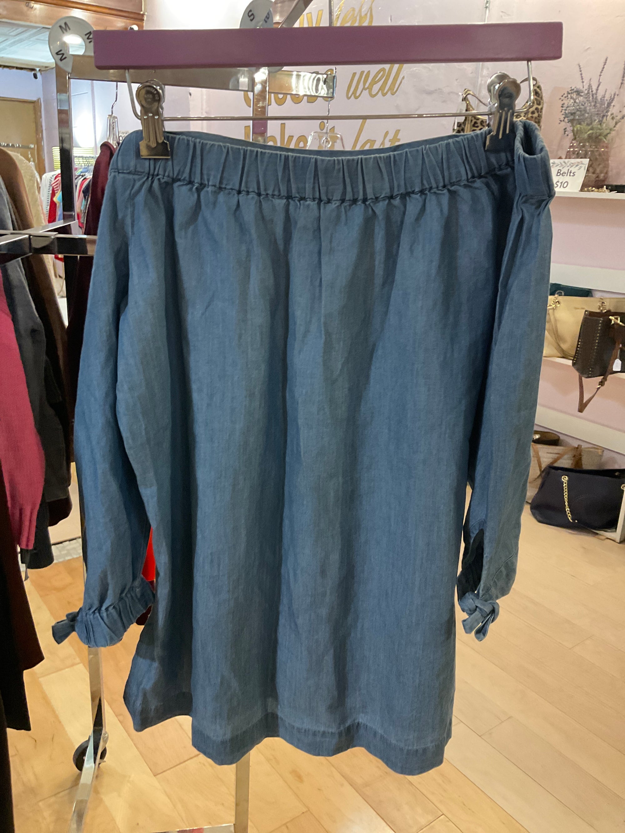 {{ClientCode}} DENIM LOFT LONG SLEEVE SHIRT, M