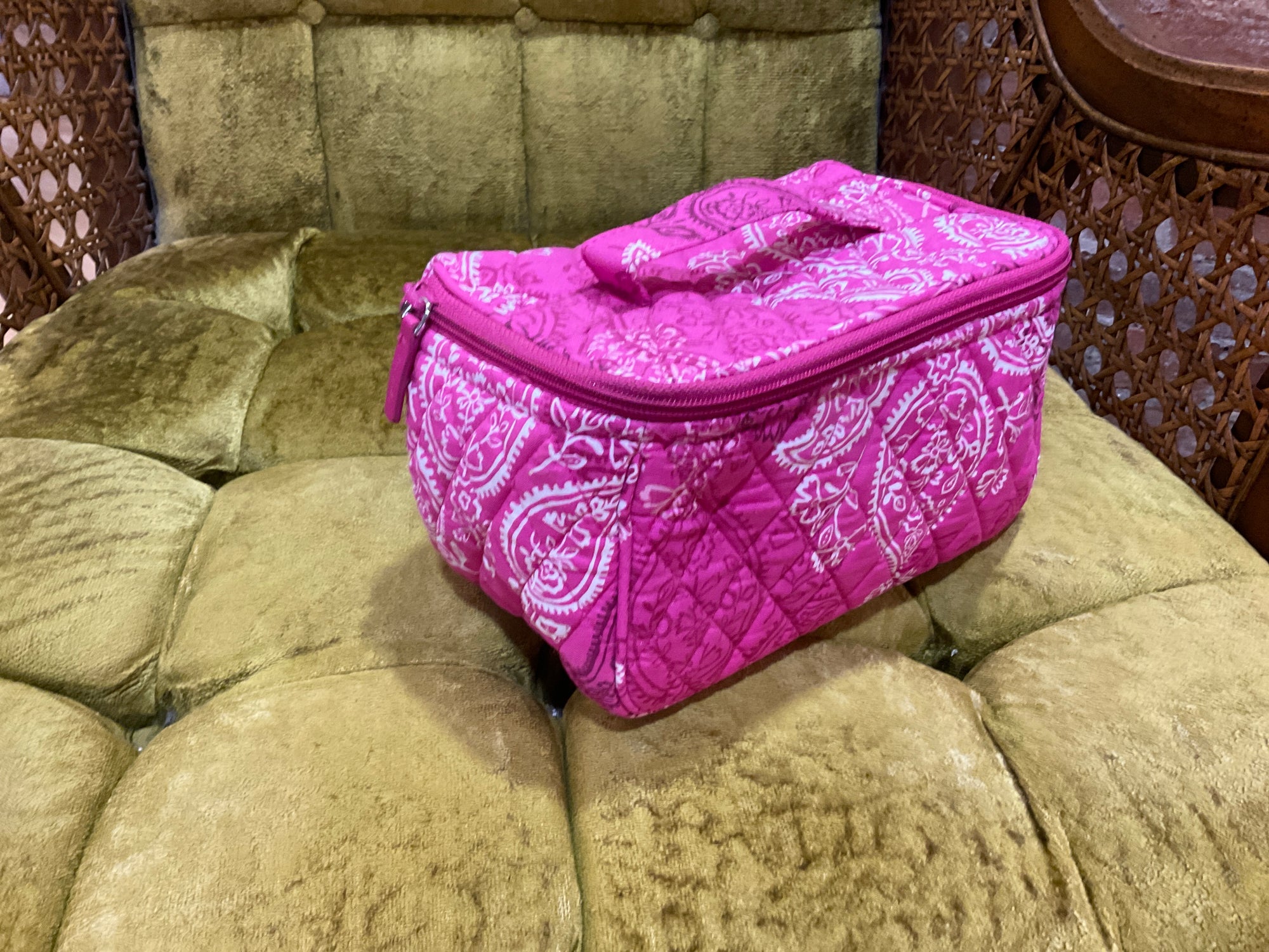 PINK PATTERN VERA BRADLEY PURSE
