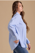 Load image into Gallery viewer, Lea Buttondown Shirt

