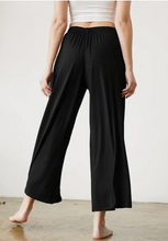Load image into Gallery viewer, Bamboo Wide Leg Ankle Pant
