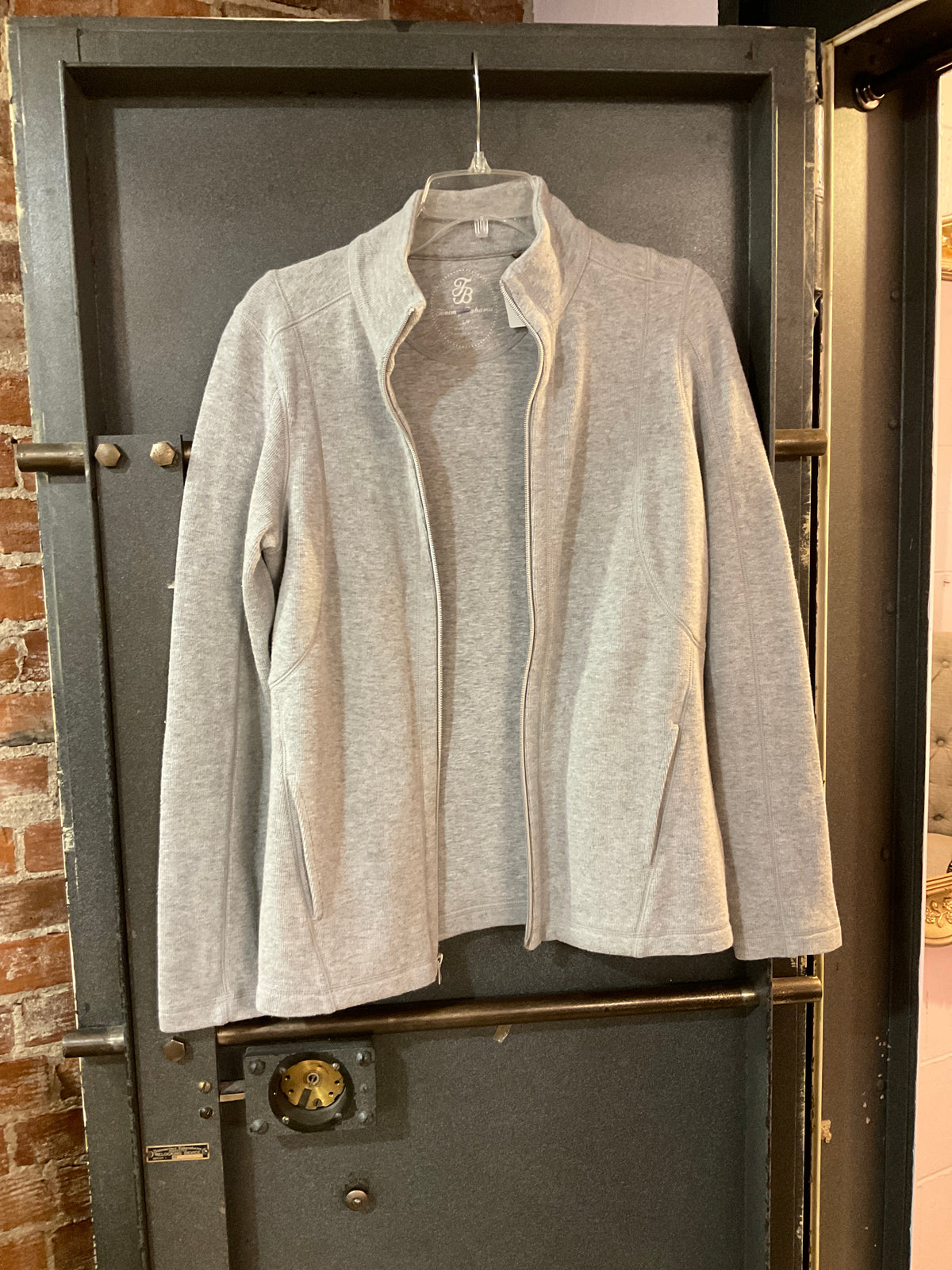 GRAY TOMMY BAHAMA JACKET S