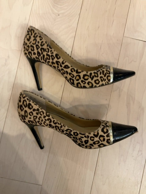 LEOPARD/BLACK APT 9 HEELS 9