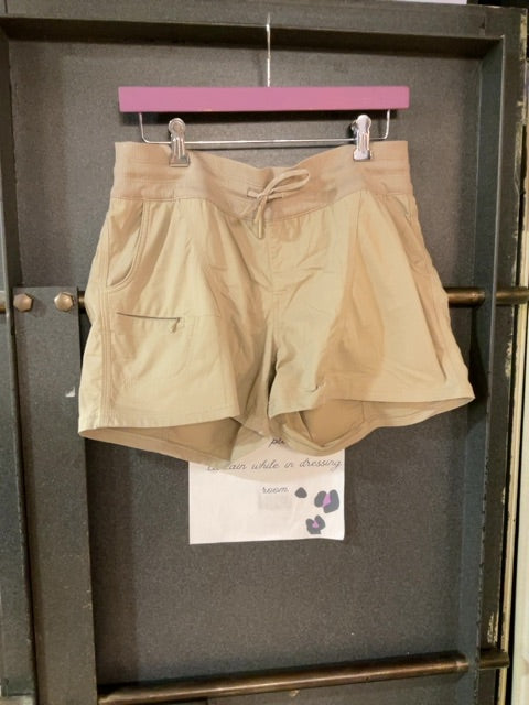 BEIGE THE NORTHFACE SHORTS L