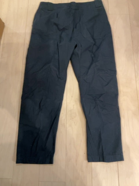 {{ClientCode}} BLACK RAG &amp; BONE PANTS, 6