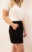 Load image into Gallery viewer, BYTAVI Shorts with Pockets
