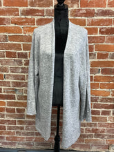 Load image into Gallery viewer, Oversized Cardigan
