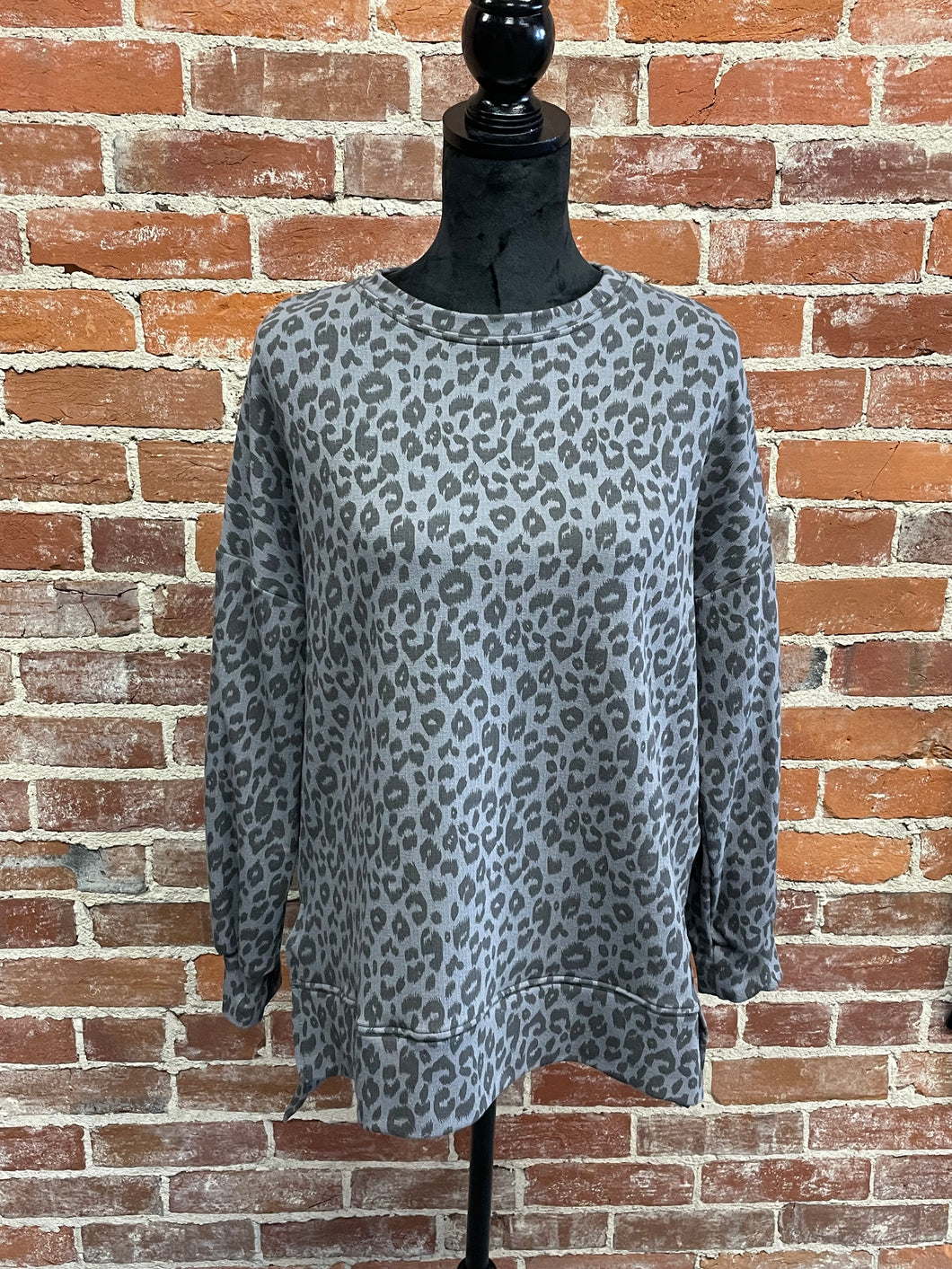 Leopard Printed Sweatshirt with Side Slits