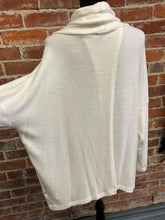 Load image into Gallery viewer, Long Sleeve Open Back Pullover Sweater
