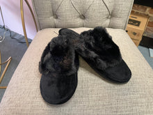 Load image into Gallery viewer, Pretty You London Danni Mule Slipper
