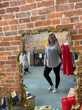 Load image into Gallery viewer, Malorie Tunic in Lilac Grey
