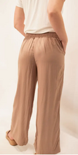 Load image into Gallery viewer, Wide Leg Pant - Tan
