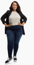 Load image into Gallery viewer, 1822 Denim - 30&quot; Better Butter High Rise Skinny In Lyric (2-20W)
