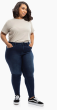 Load image into Gallery viewer, 1822 Denim - 30&quot; Better Butter High Rise Skinny In Lyric (2-20W)
